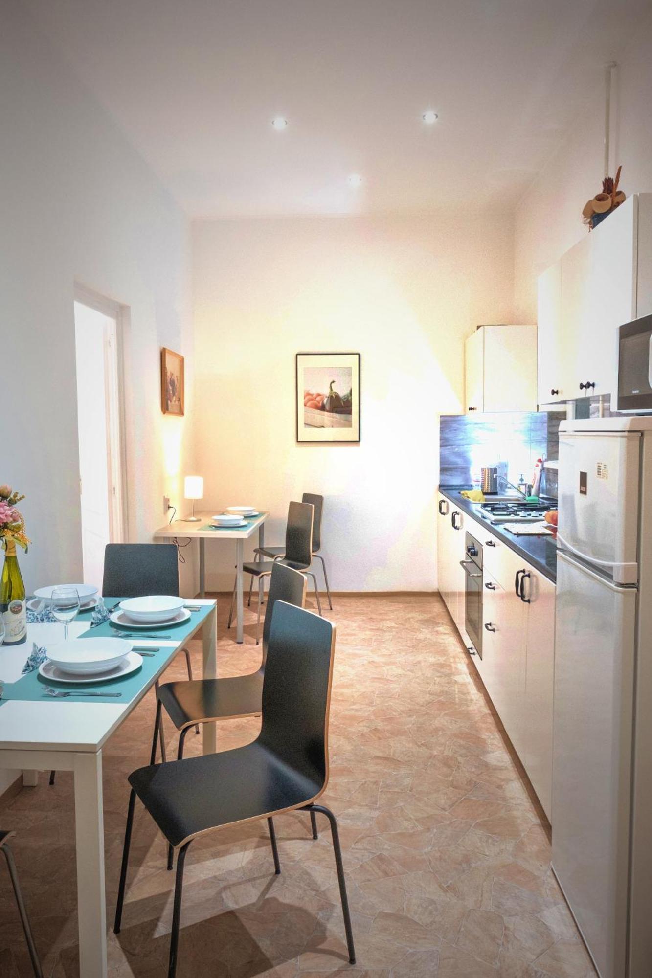 Jozsef Krt 3Br - Near Corvin Appartement Boedapest Buitenkant foto